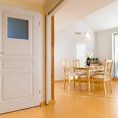 Apartament Lauren Iii Penthouse - Parking Free Lägenhet *